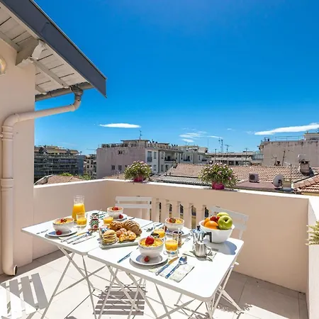 Apartment Spitalieri- Sunny Terrace With View -New Apartment Nice