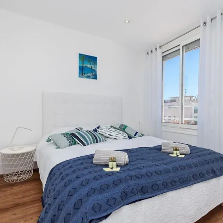 Spitalieri- Sunny Terrace With View -New Apartment Apartment *